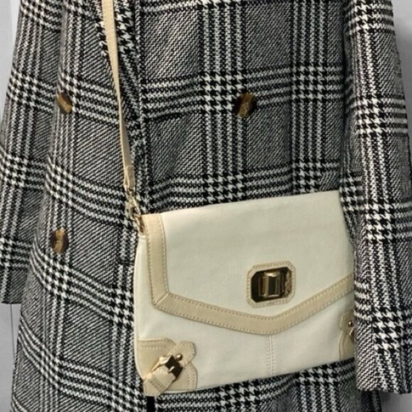 Aldo Handbags - Aldo Beige Bag​​​